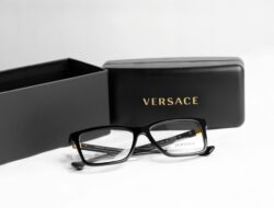 Berapa Harga Kacamata Minus di Optik? Yuk Cari Tahu Sebelum Beli!