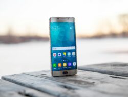 Tampilan Samsung dari dekat