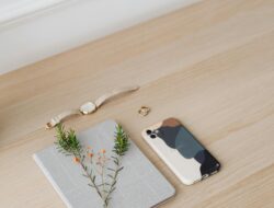 Bikin Gadget Makin Keren! Harga Aksesoris Gadget Terbaru 2025: Panduan Lengkap & Rekomendasi Terjangkau!